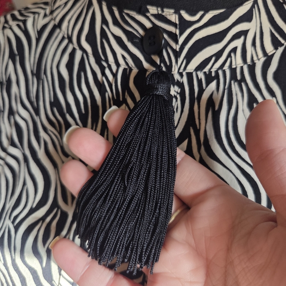 Vintage Escada Black and White Zebra Silk Blouse - Picture 4 of 5